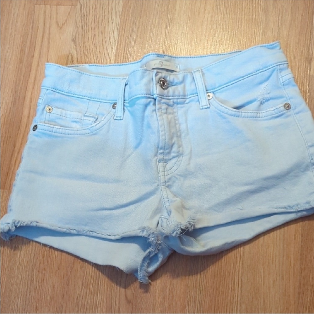 🩵✨ 7 For All Mankind | Light Wash | Cutoff Denim Shorts | Size 25